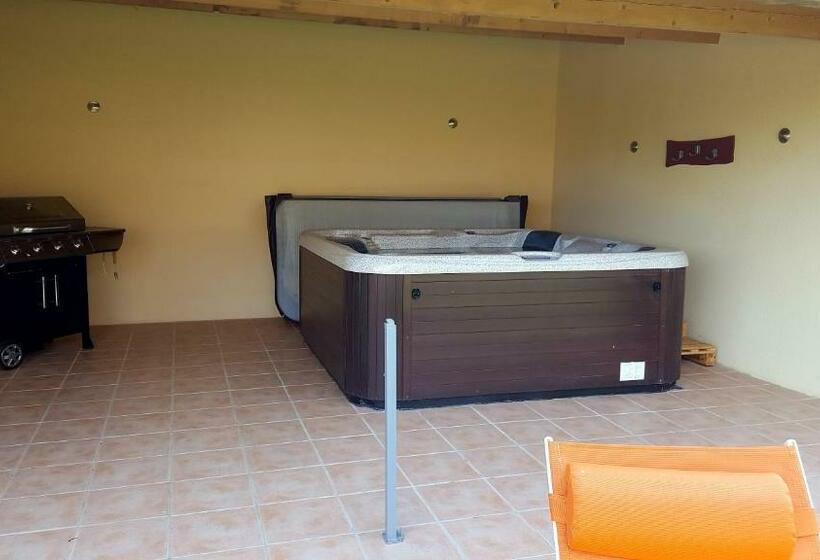 ペンション La Baritaudiere