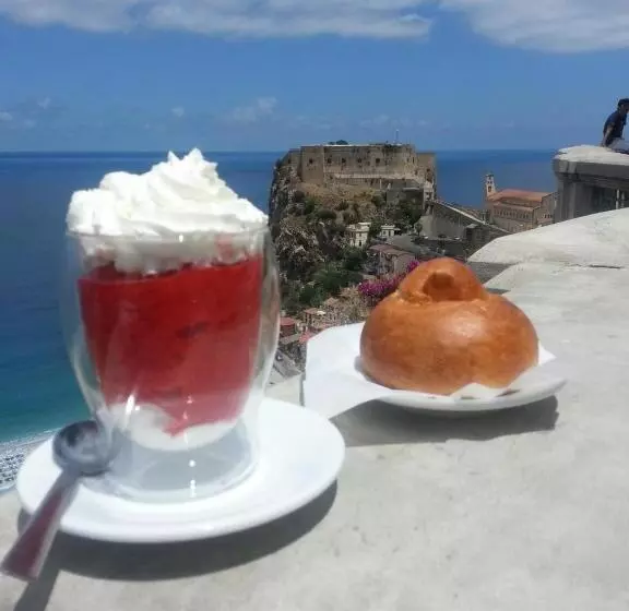 Majatalo Scilla Sole