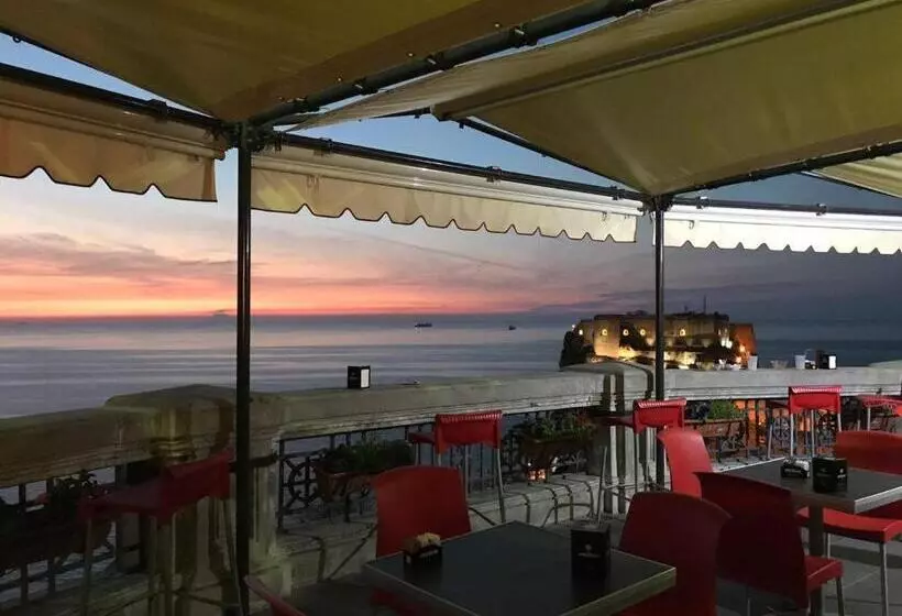 Majatalo Scilla Sole