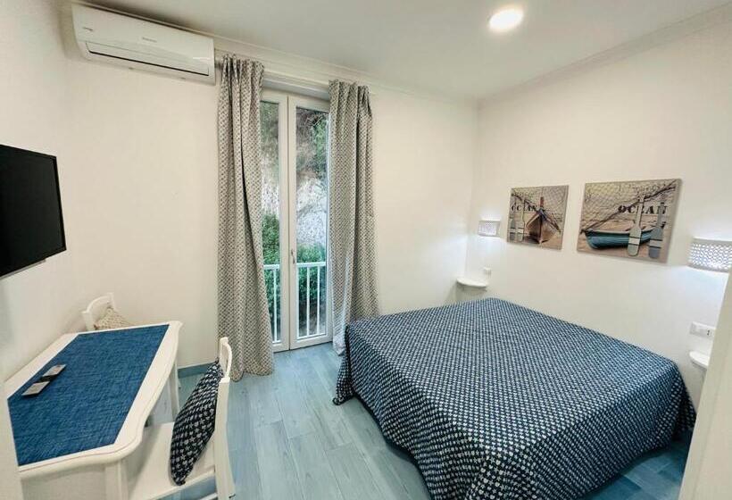 Pensjonat Sky Ponza   Immobilevante