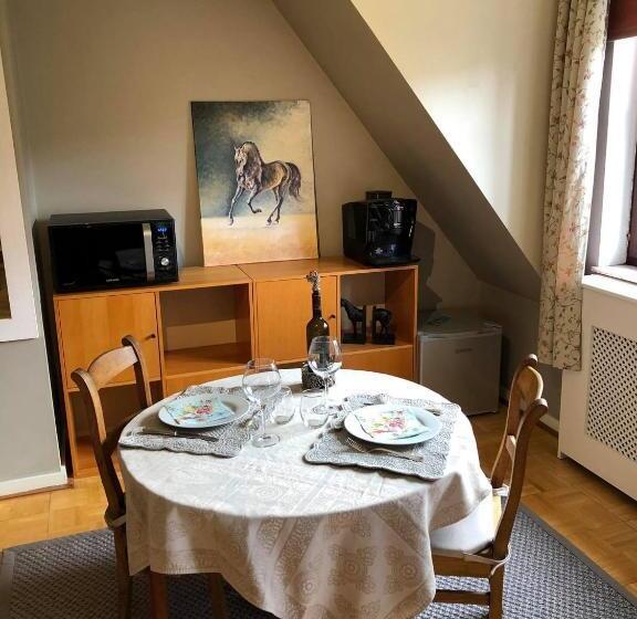 پانسیون Villa Sparadis