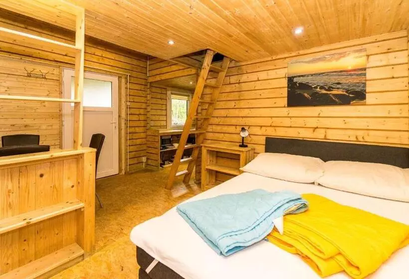 Lomakeskus Urlaub Im Bungalow Mitten Im Wald