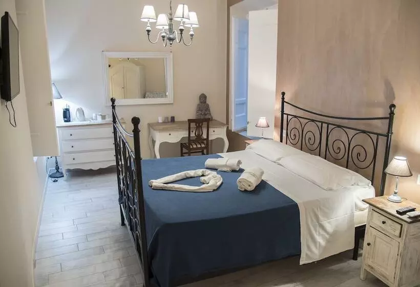 تختخواب و صبحانه Baldassini Suites