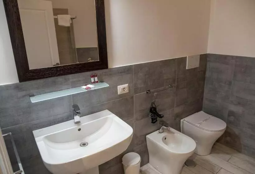 تختخواب و صبحانه Baldassini Suites