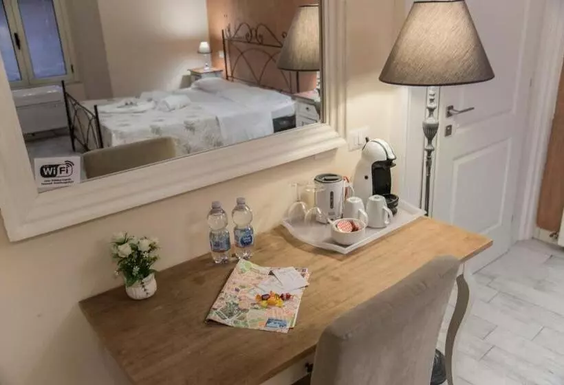 تختخواب و صبحانه Baldassini Suites