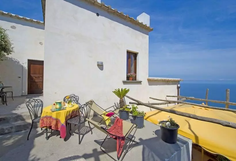 ベッドアンドブレックファースト L Antico Borgo Dei Limoni