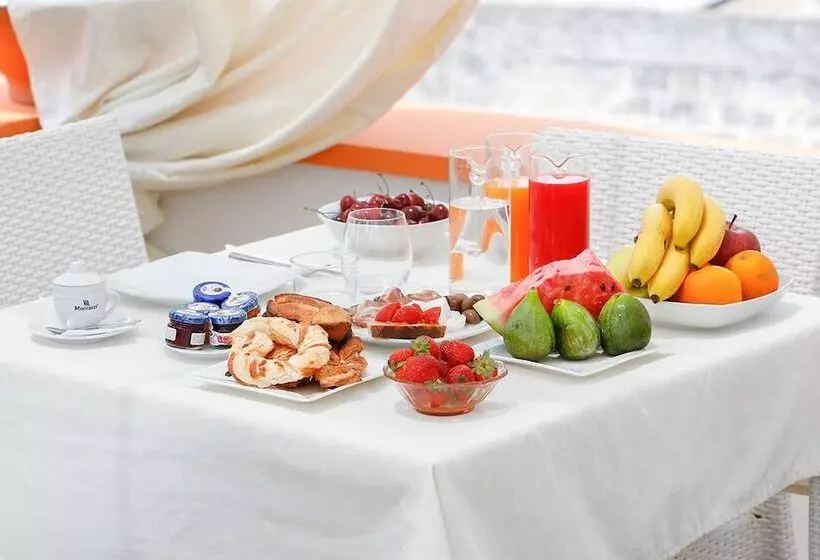 ベッドアンドブレックファースト Monteforte Resort