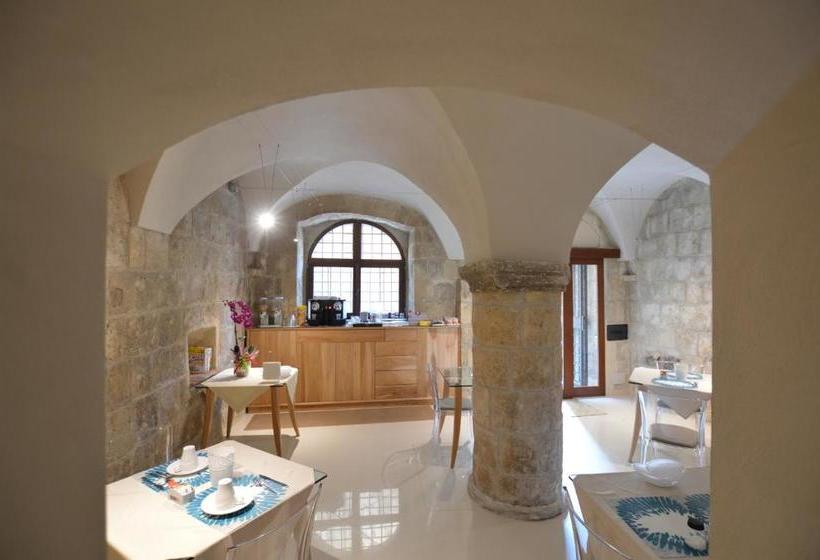 مبيت وإفطار In Tarquinia Albergo Diffuso