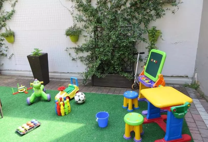 Bella Villa Apartments