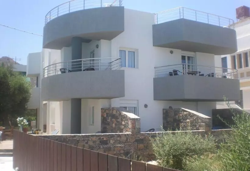 Elounda Alikes Suites & Studios