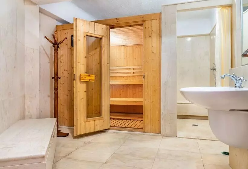 Elounda Alikes Suites & Studios