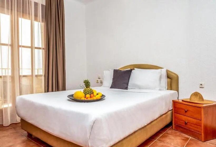Elounda Alikes Suites & Studios