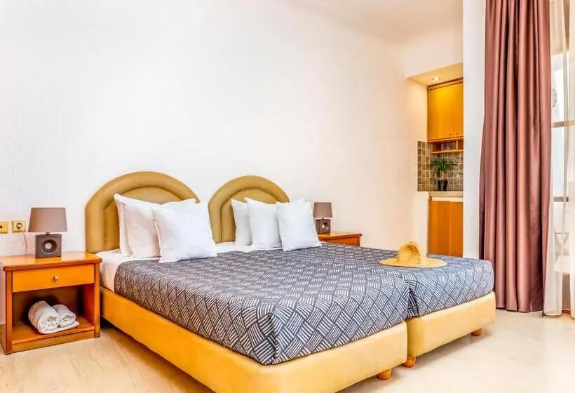 Elounda Alikes Suites & Studios