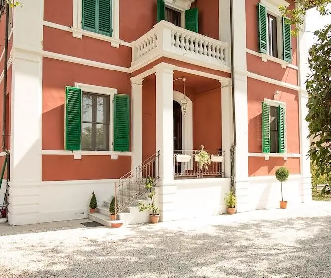 هتل B&b Villa Regina