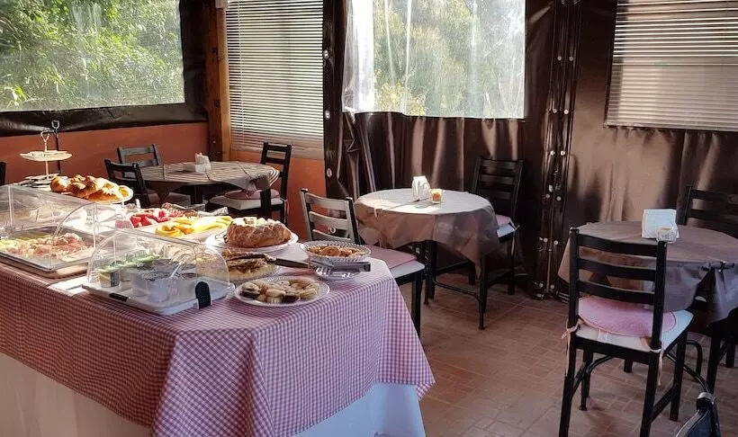 هتل B&b Villa Regina
