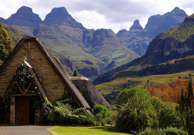 فندق Cathedral Peak