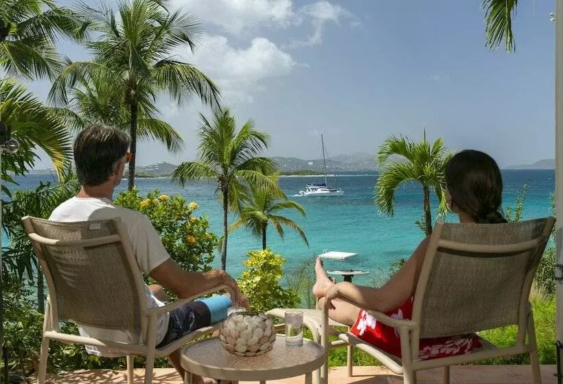 هتل Gallows Point Resort