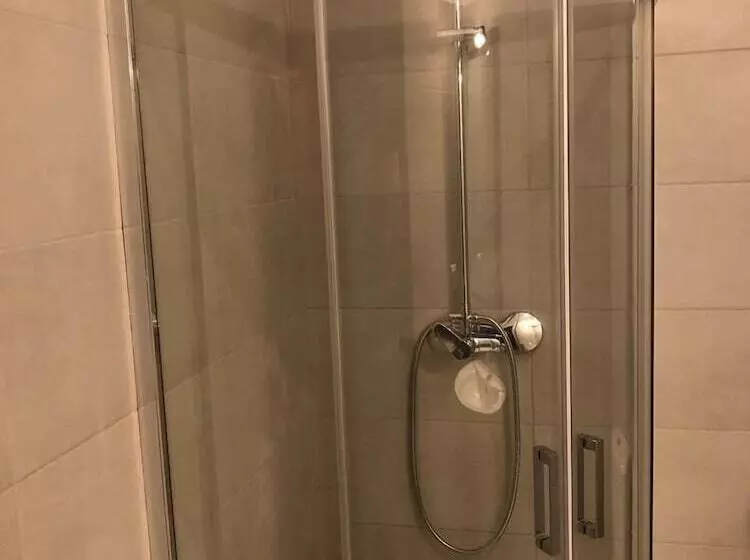 호텔 Glyfa Beach Villas