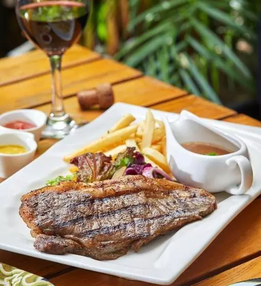 Jambuluwuk Malioboro Hotel Yogyakarta