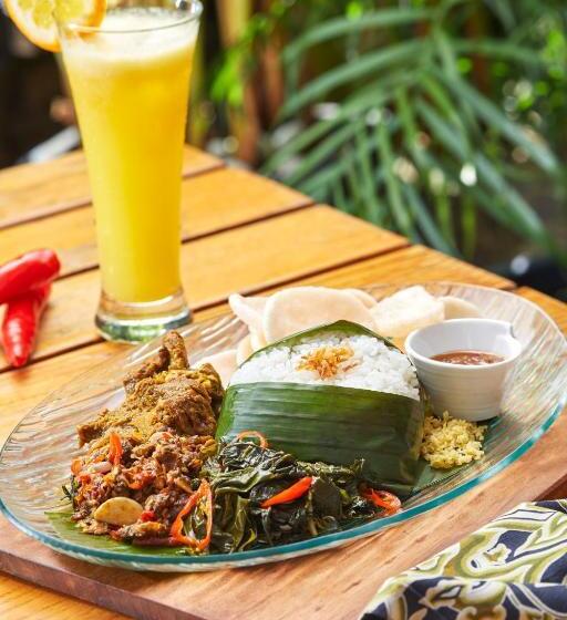 Jambuluwuk Malioboro Hotel Yogyakarta