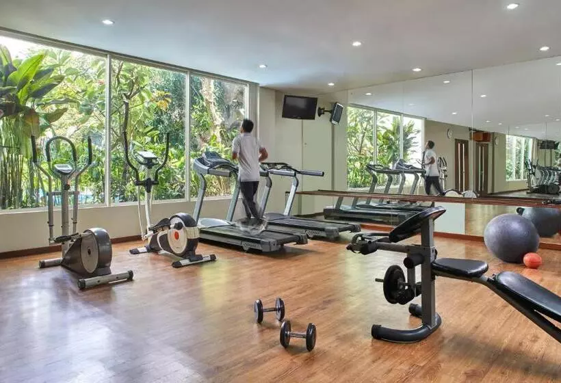 Jambuluwuk Malioboro Hotel Yogyakarta