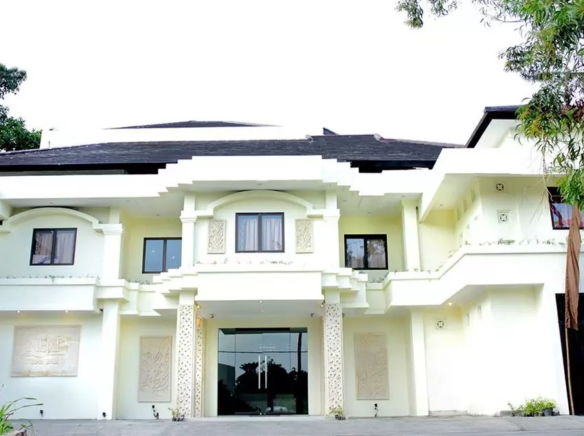 בית מלון כפרי Next Tuban Bali