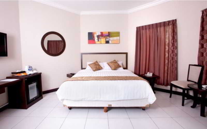 בית מלון כפרי Next Tuban Bali