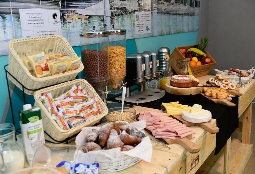 هتل Ostello Verbania