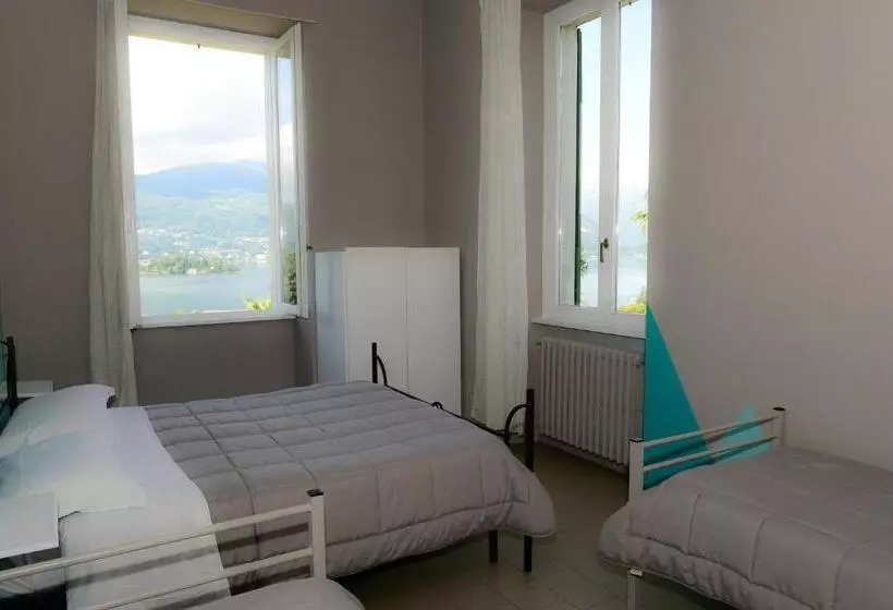 هتل Ostello Verbania