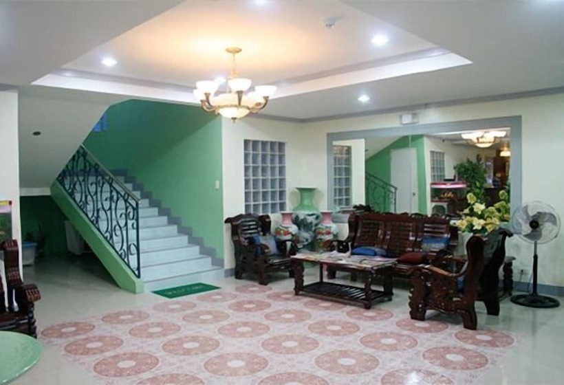 בית מלון כפרי Pacific Pensionne