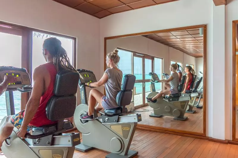 هتل Palm Beach Island Resort & Spa Maldives