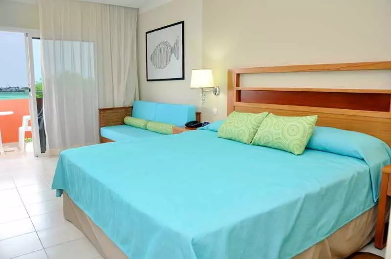 Lomakeskus Playa Paraiso