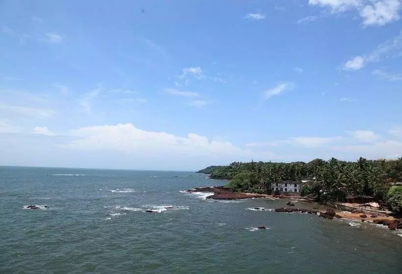 Hotel The Hawaii Comforts