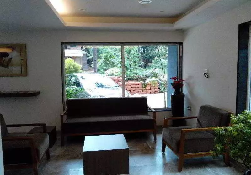 Hotel The Hawaii Comforts