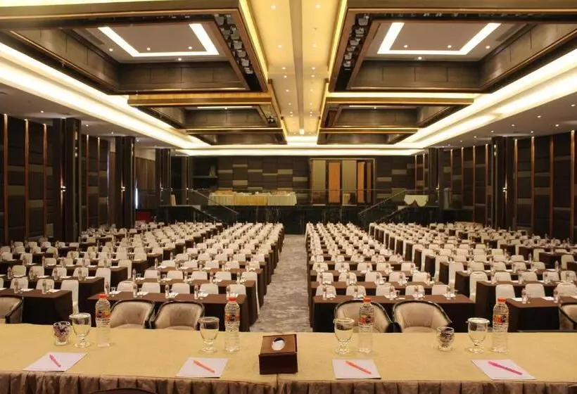 Le Polonia Medan Managed By Topotels