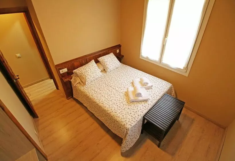 Apartamentos Mont Romies Plaza