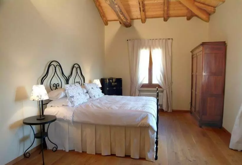 ベッドアンドブレックファースト Al Podere Santa Cristina