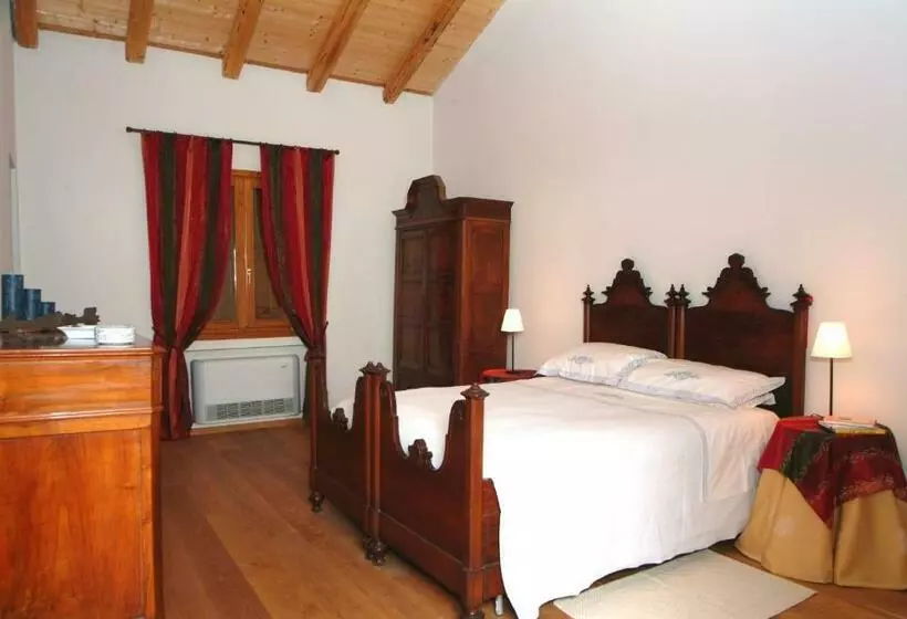 ベッドアンドブレックファースト Al Podere Santa Cristina