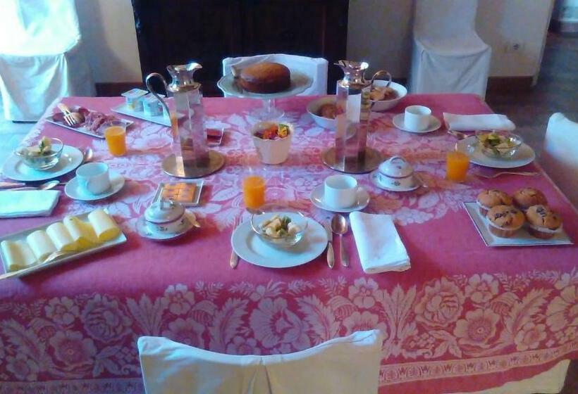 مبيت وإفطار Al Podere Santa Cristina