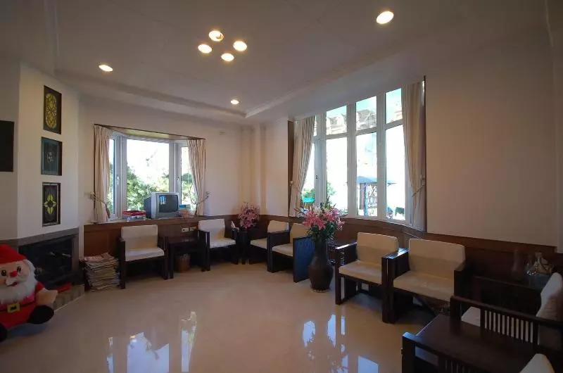 تختخواب و صبحانه Cingjing Farm Jenku Villa