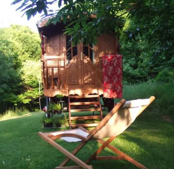 Aamiaismajoitus (B&B) La Hulotte