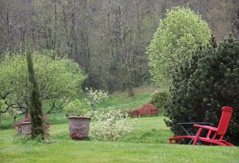 Aamiaismajoitus (B&B) La Hulotte