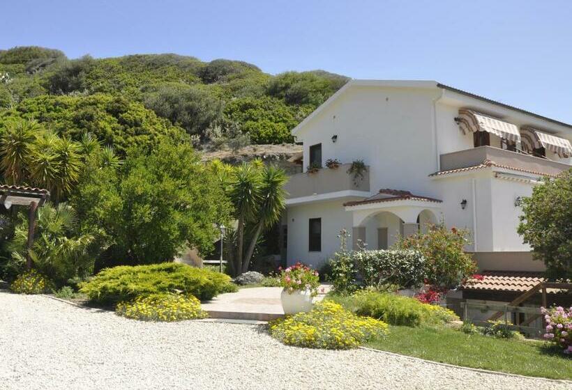 Bed & Breakfast Ajò A Casa