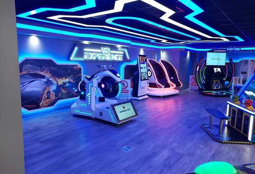 Cayton Pines Lodge At Cayton Bay Holiday Park