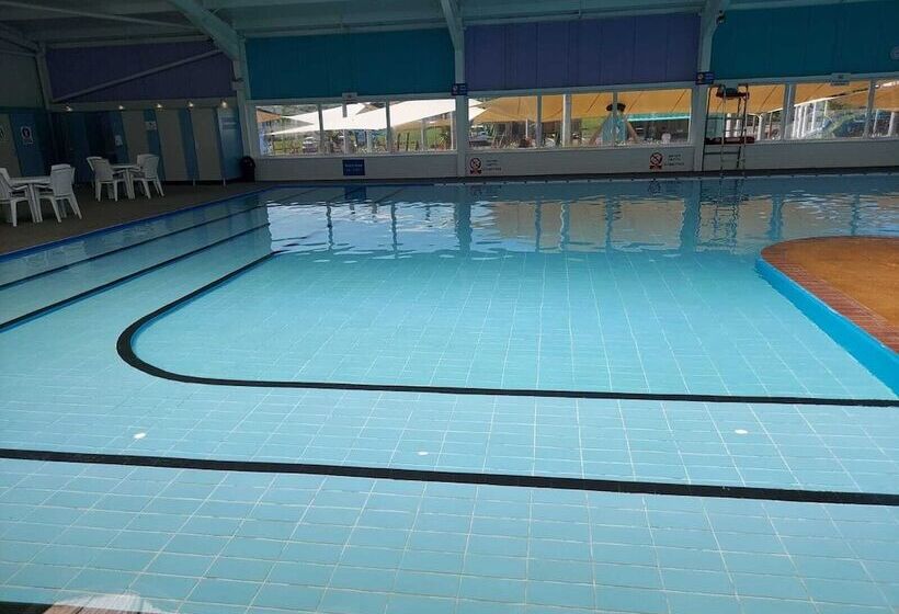 Cayton Pines Lodge At Cayton Bay Holiday Park