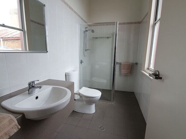 Empire Hotel Goulburn