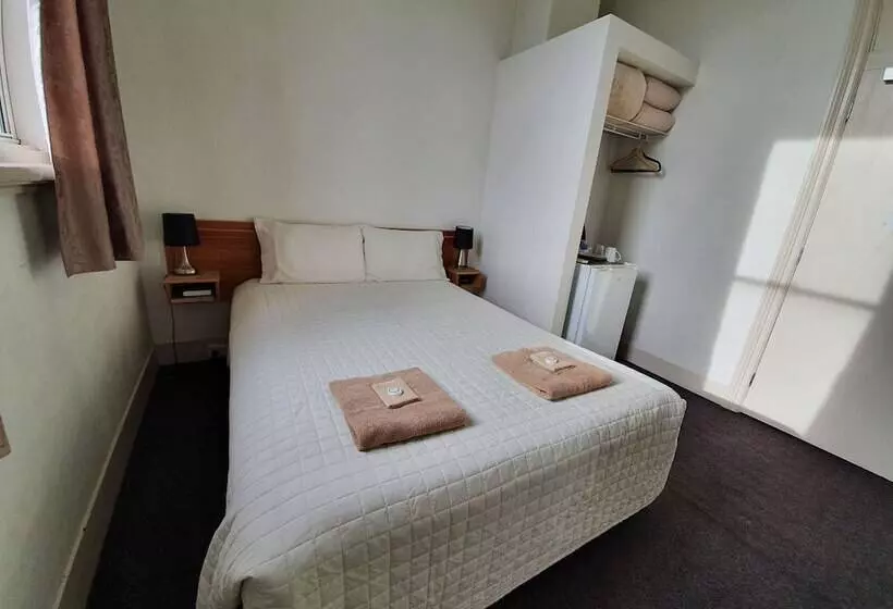 Empire Hotel Goulburn