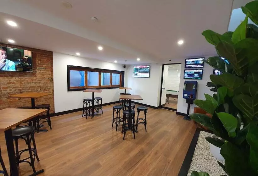 Empire Hotel Goulburn