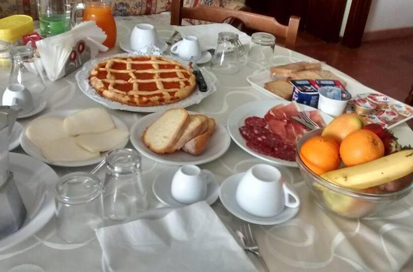 בית מלון כפרי All Ombra Degli Ulivi B&b