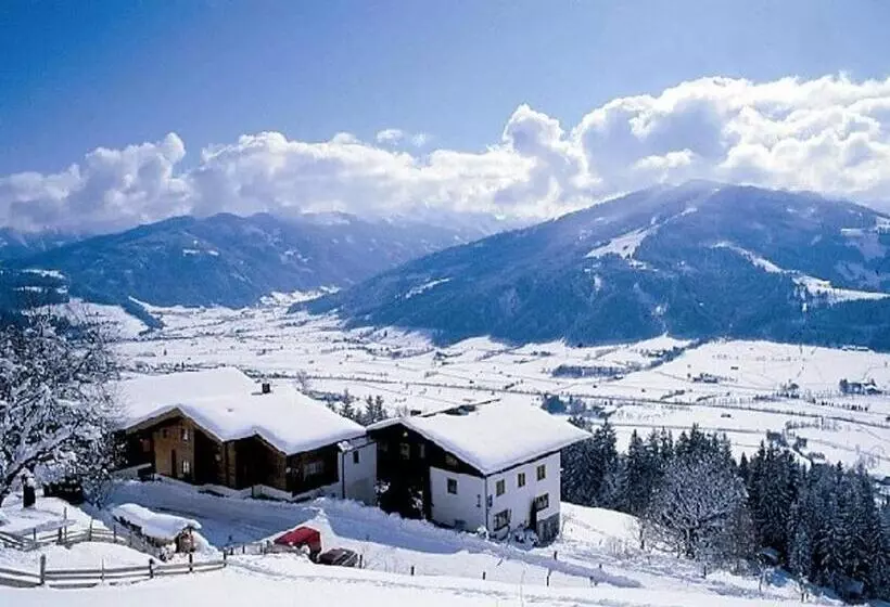 ホテル Berggasthof Ferienbauernhof Habersatt